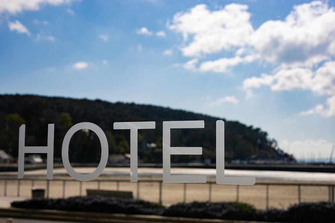 Hotel & Restaurant De La Plage Crozon Exteriér fotografie